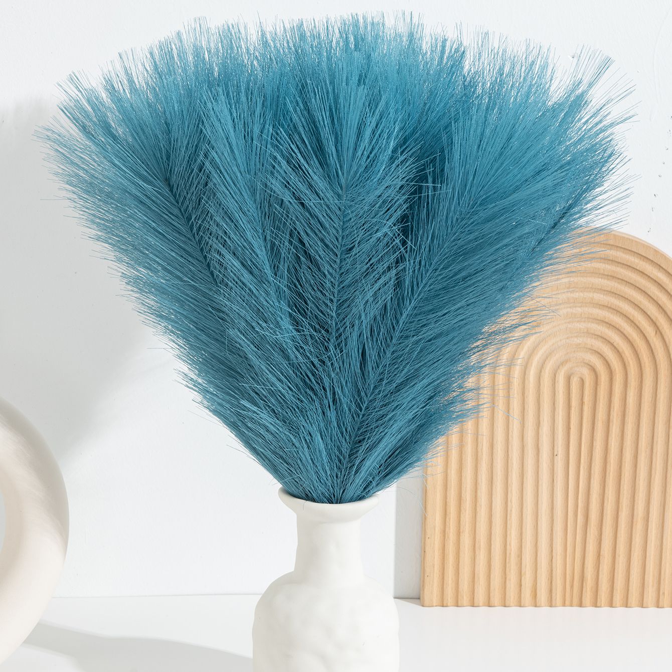 نباتات اصطناعية من عشب البامبا - مراجعة Pampas Grass Decor وسعره